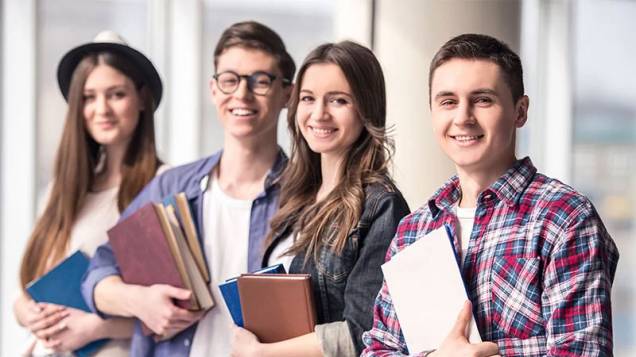 5 Important Ways To Enhance Your Identity With Personality Development Courses